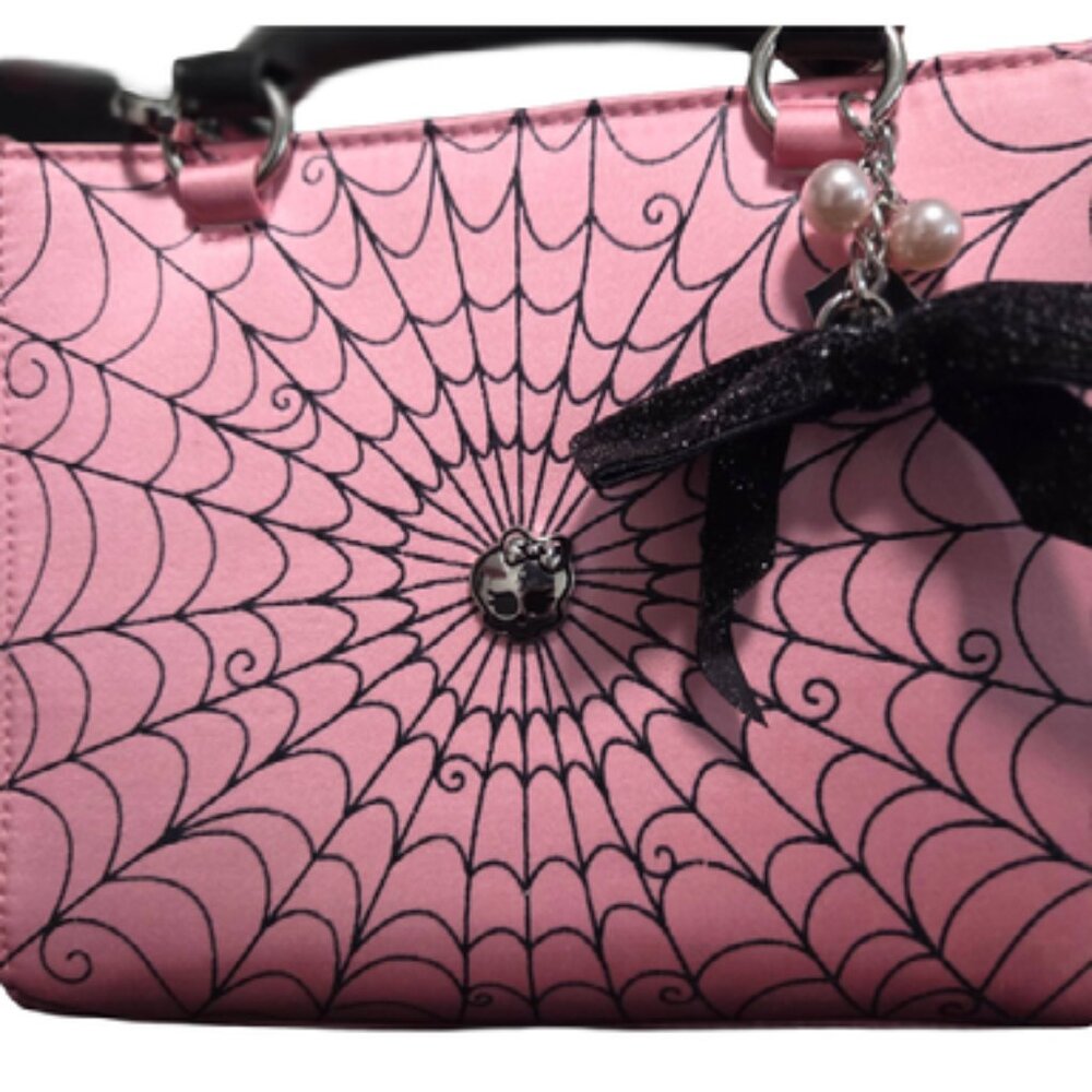 MONSTER HIGH Pink Draculaura themed bag with BLACK BOW BAG CHARM Cute Goth - Picture 2 of 3